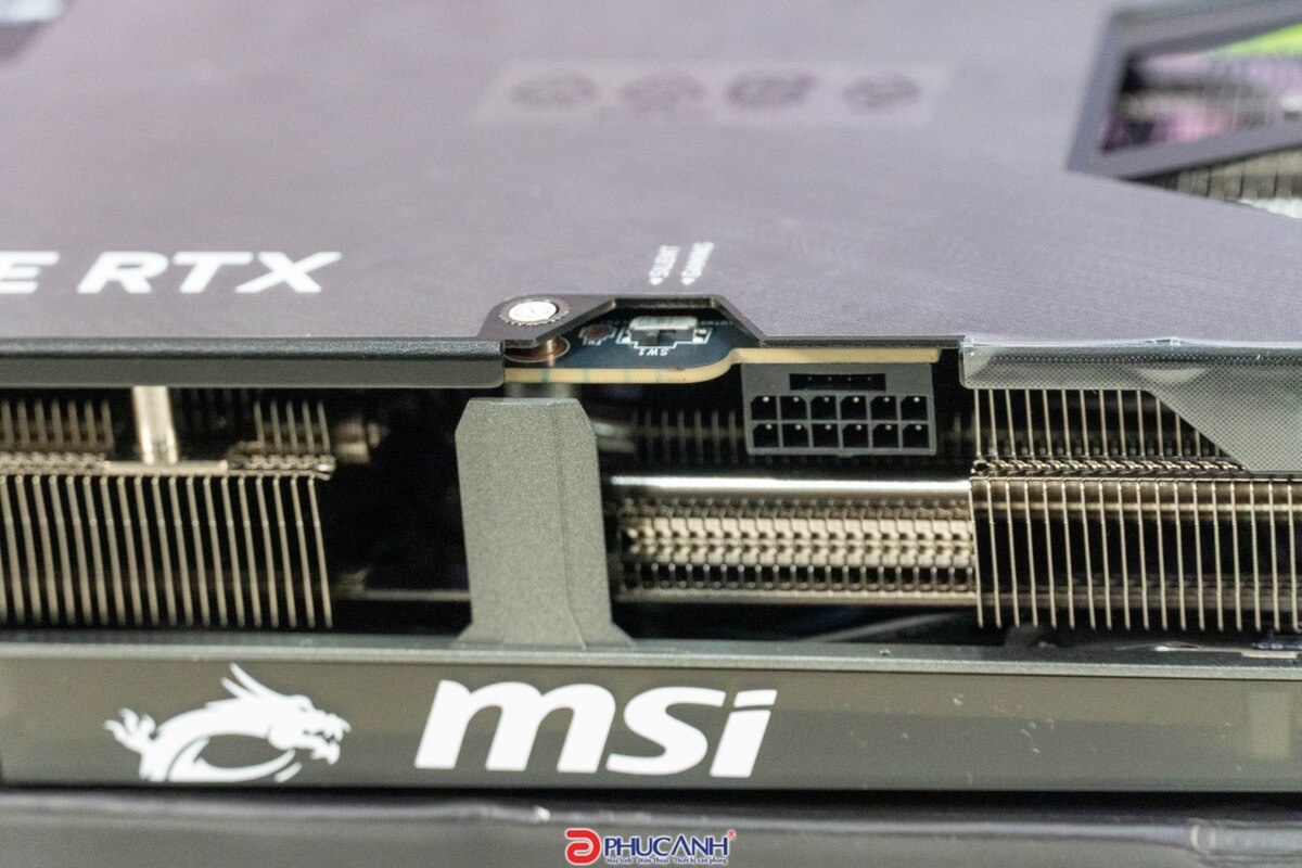 Đánh Giá MSI GeForce RTX 5080 16G GAMING TRIO OC