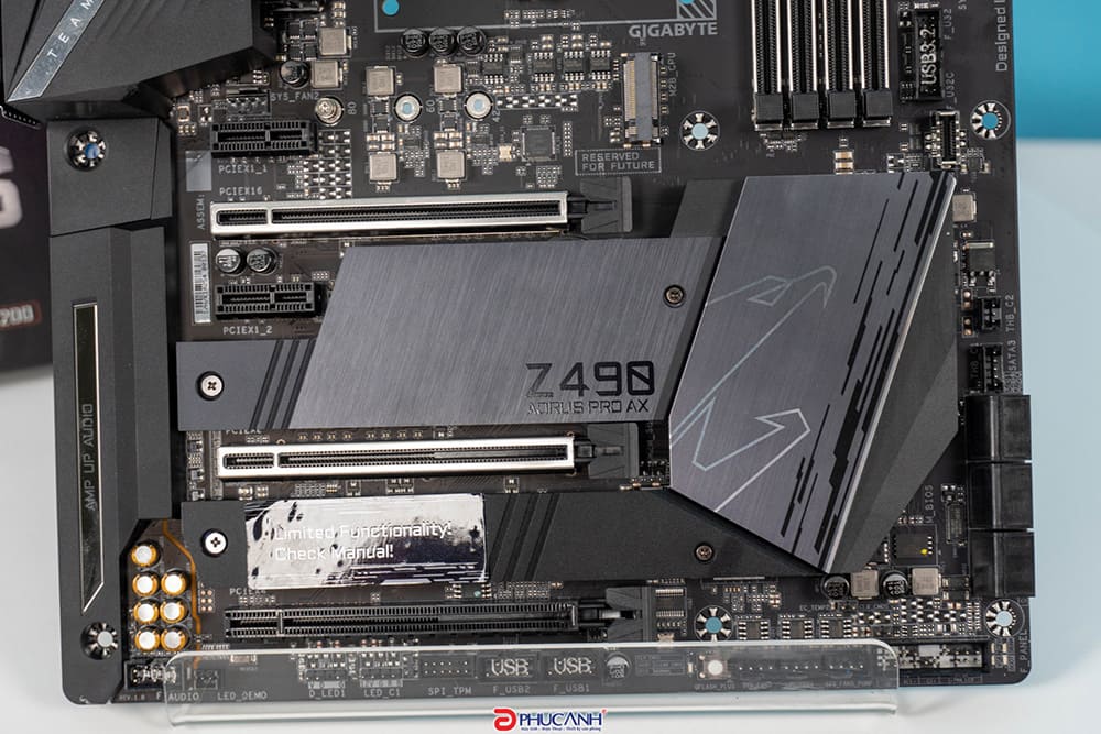 Unbox Bo mạch chủ Gigabyte Chipset Z490