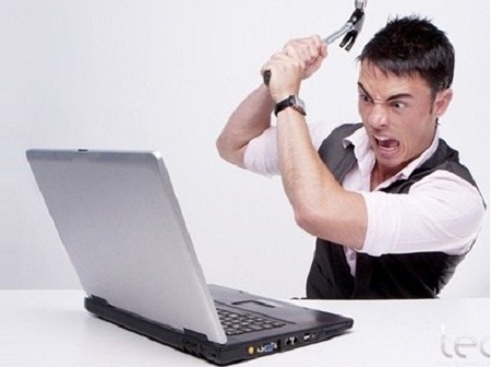 11 thói quen gây hại khiến cho laptop của bạn