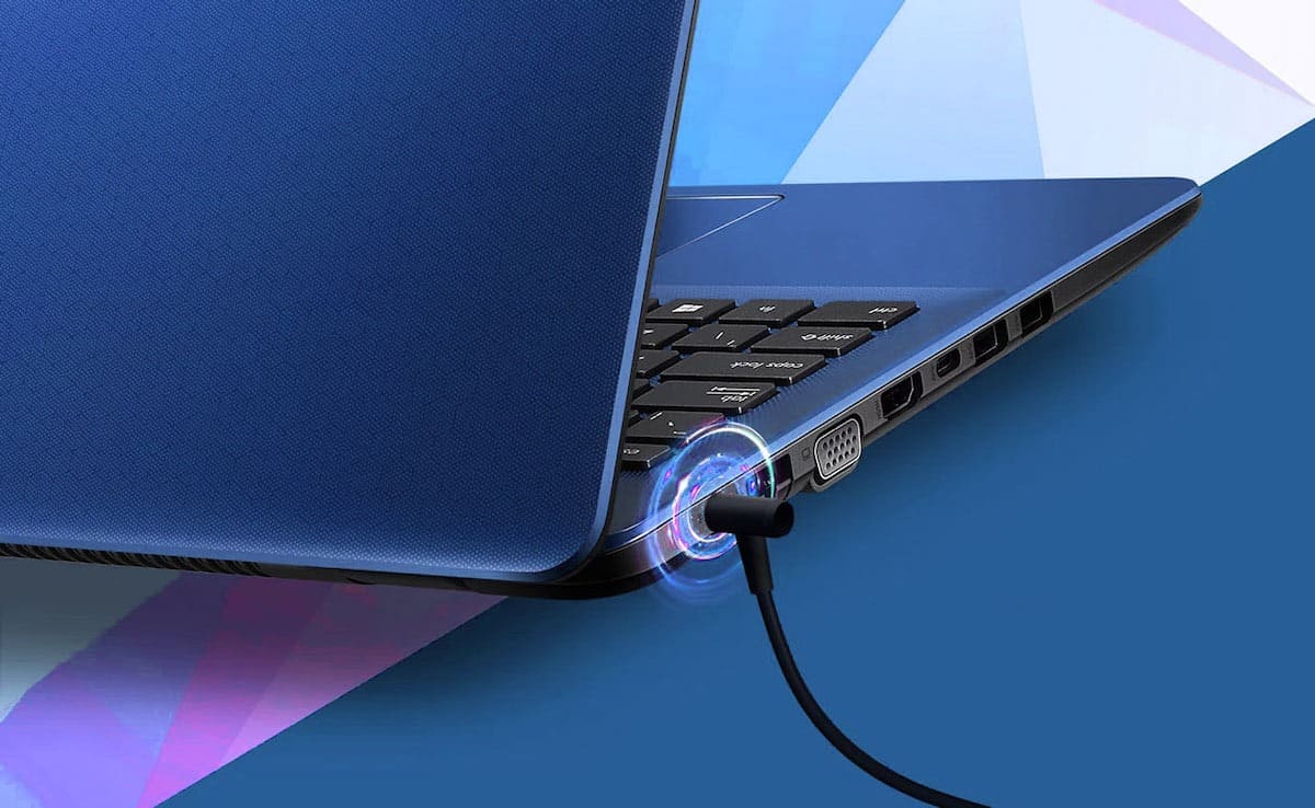 Vừa sạc vừa dùng có làm chai pin laptop không? 
