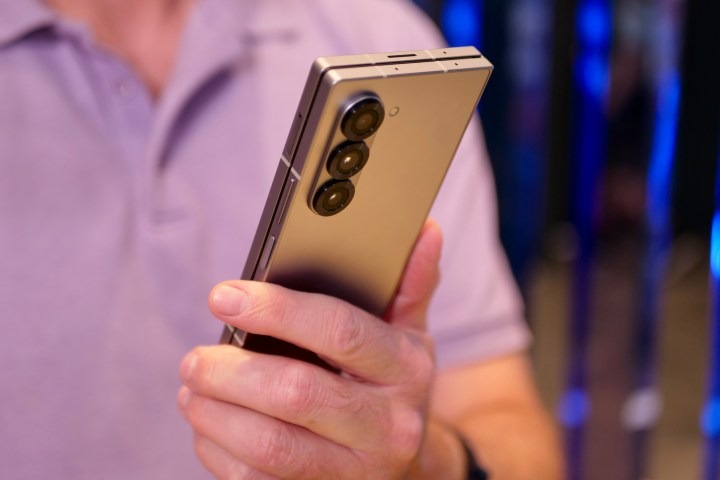 Samsung Galaxy Z Fold 6
