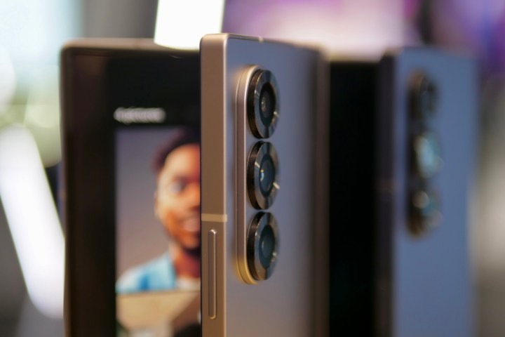 Samsung Galaxy Z Fold 6