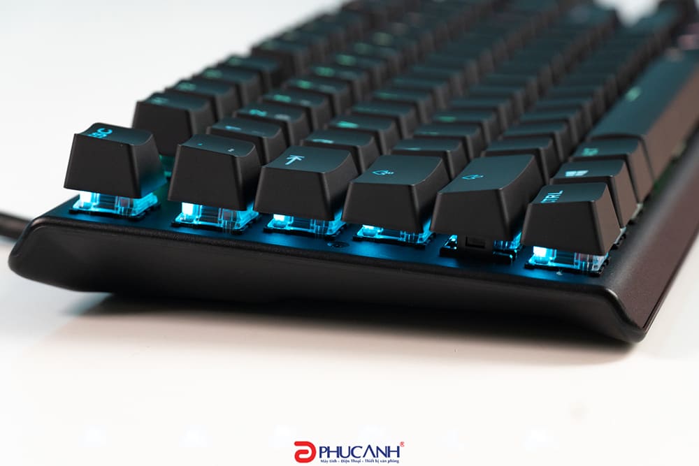 Đánh giá bàn phím cơ Apex 7 TKL Red Switch