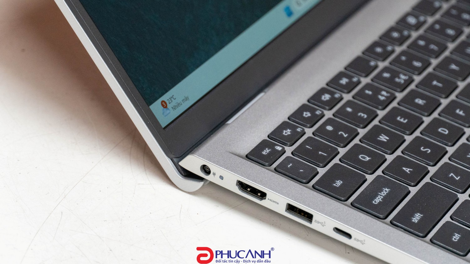 review Dell 15 DC15255