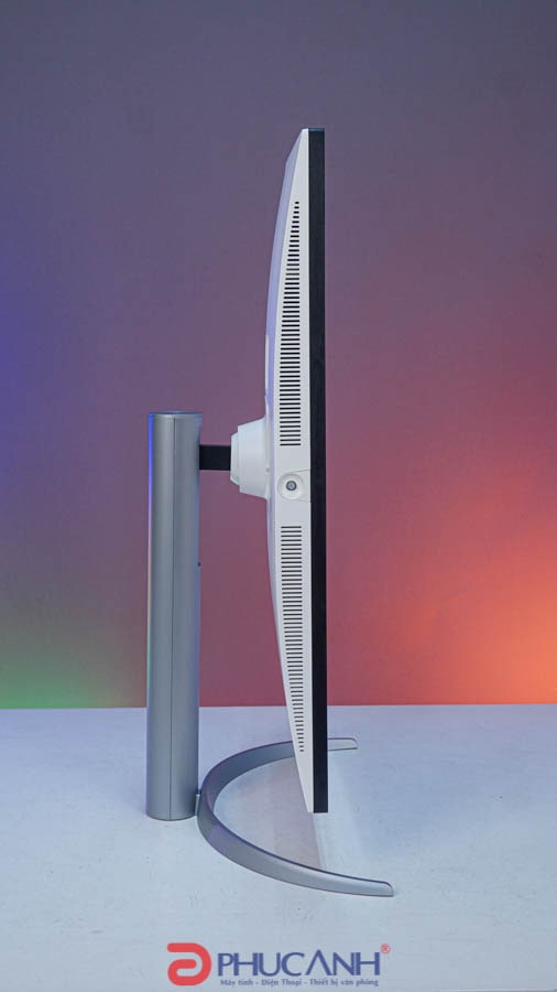 màn hình đồ họa LG 27UP850N