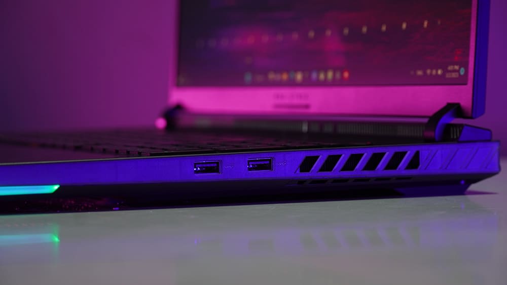 Review Laptop Asus ROG Strix Scar 18