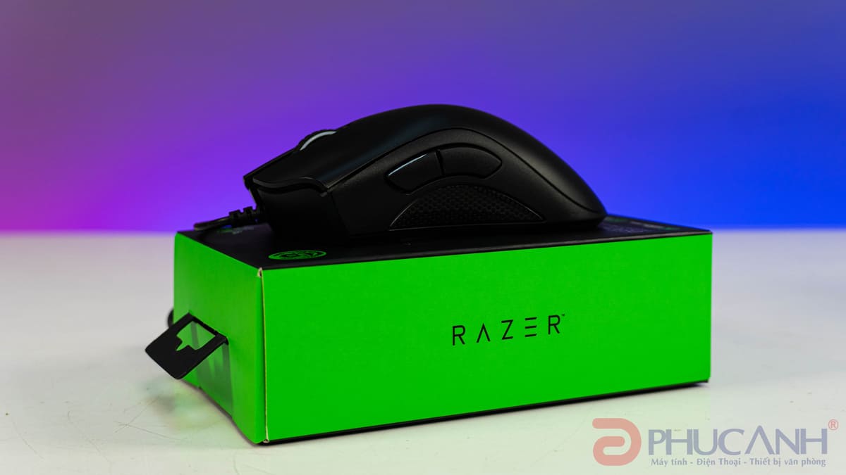 hình dạng chuột gaming Razer DeathAdder Essential