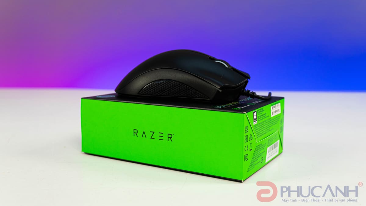 hình dạng chuột Razer DeathAdder Essential