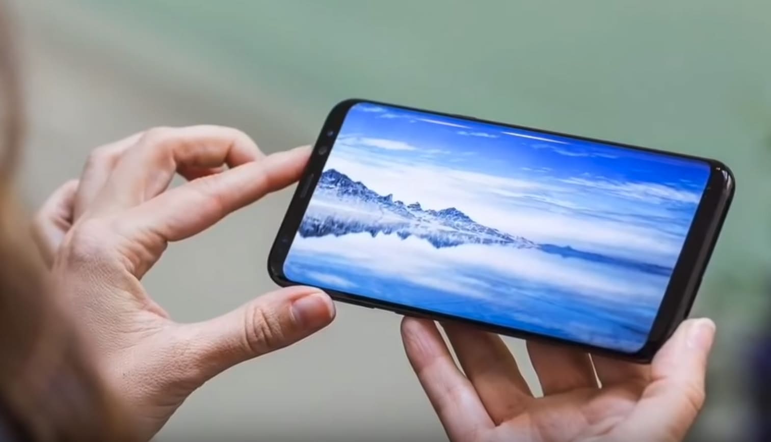 Trên tay Samsung Galaxy J8: chụp ảnh xóa phông ảo diệu sáng giá trong phân khúc tầm trung