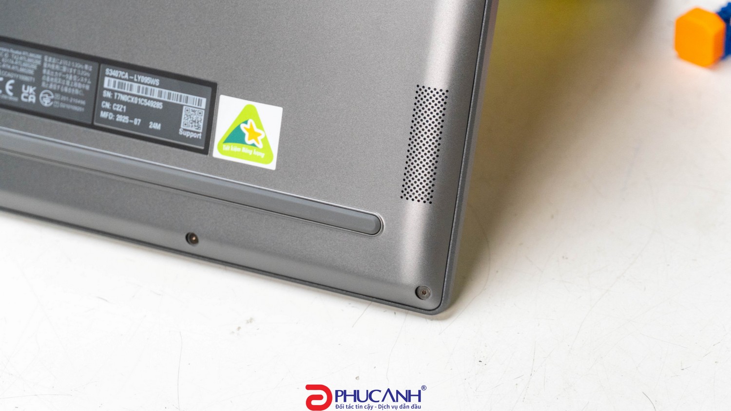 review Asus Vivobook S14 S3407CA-LY095WS