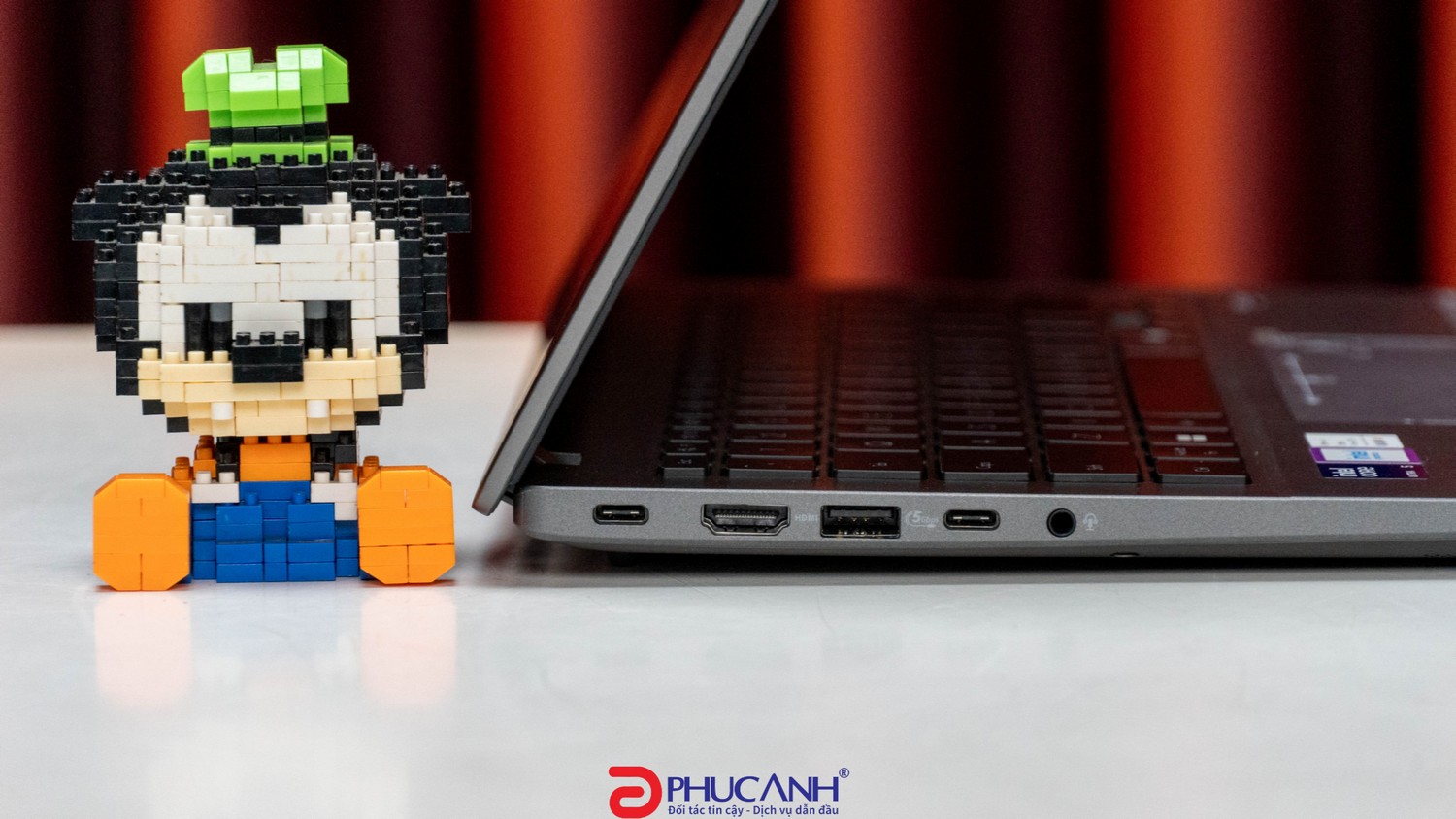 review Asus Vivobook S14 S3407CA-LY095WS