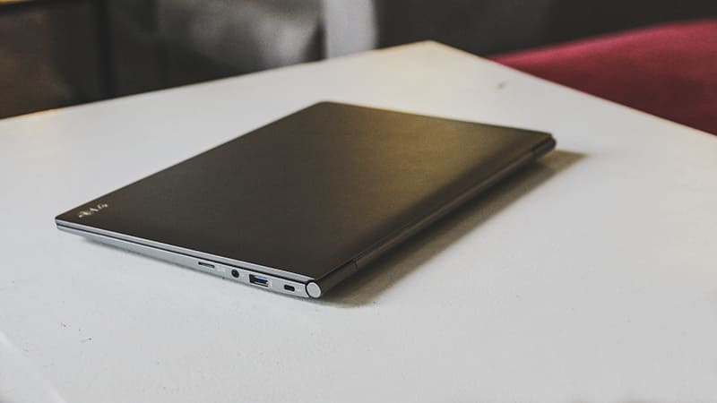 Tiêu chí chọn laptop mỏng nhẹ đẹp chuẩn 2018
