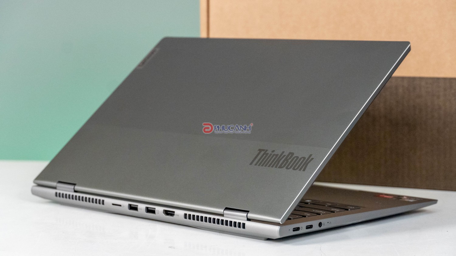 ngoại hình Lenovo ThinkBook 14P G3 ARH