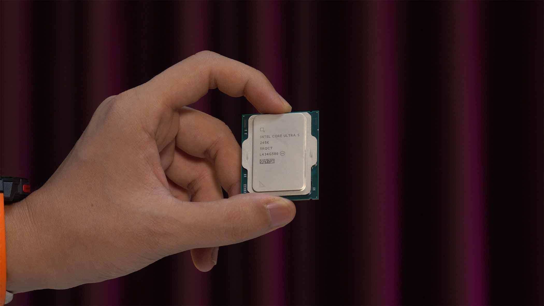 Đánh Giá Intel Core Ultra 5 245K