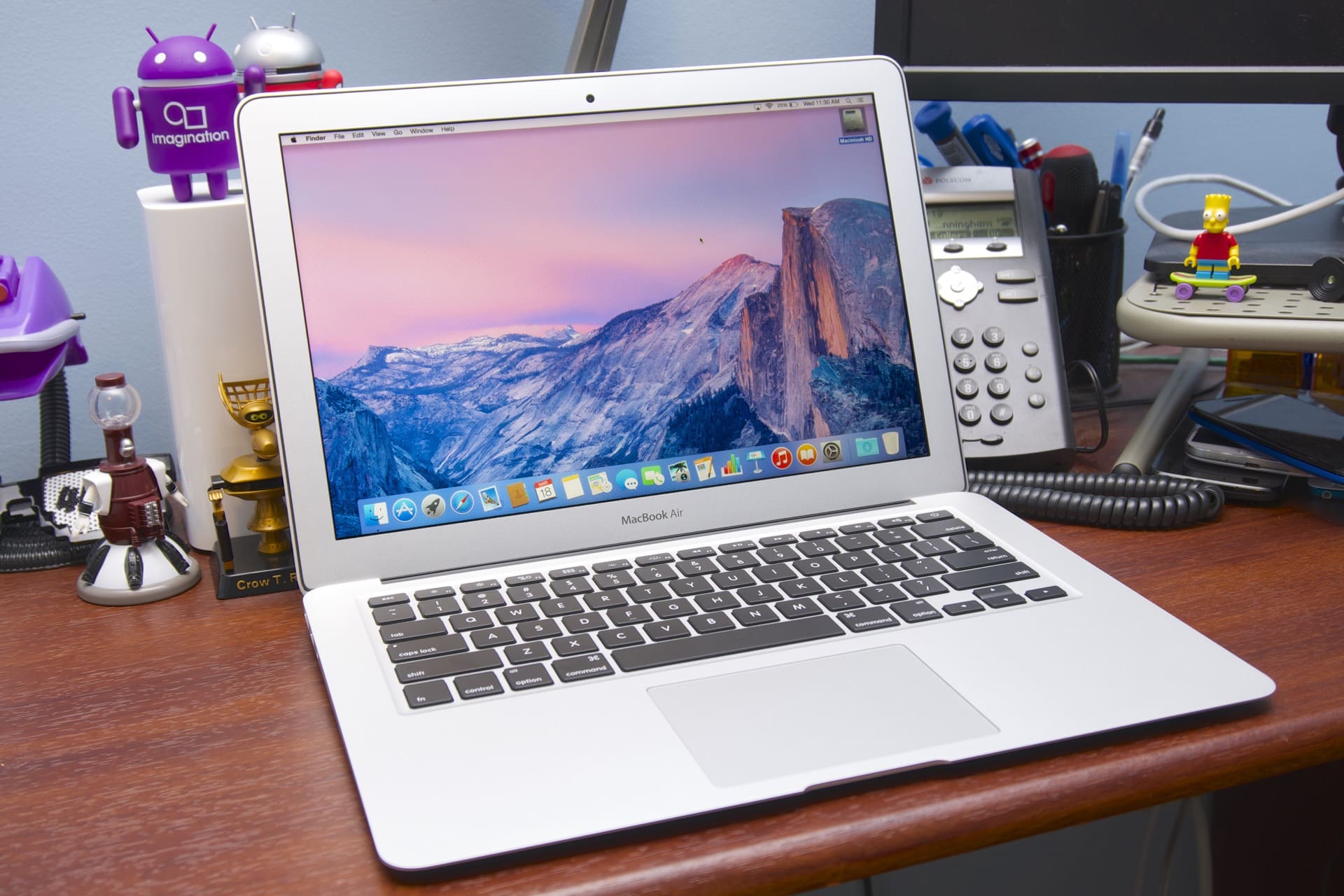 Đánh giá Apple Macbook Air MJVE2: Hiệu năng mạnh mẽ, pin khủng, tính di động cao