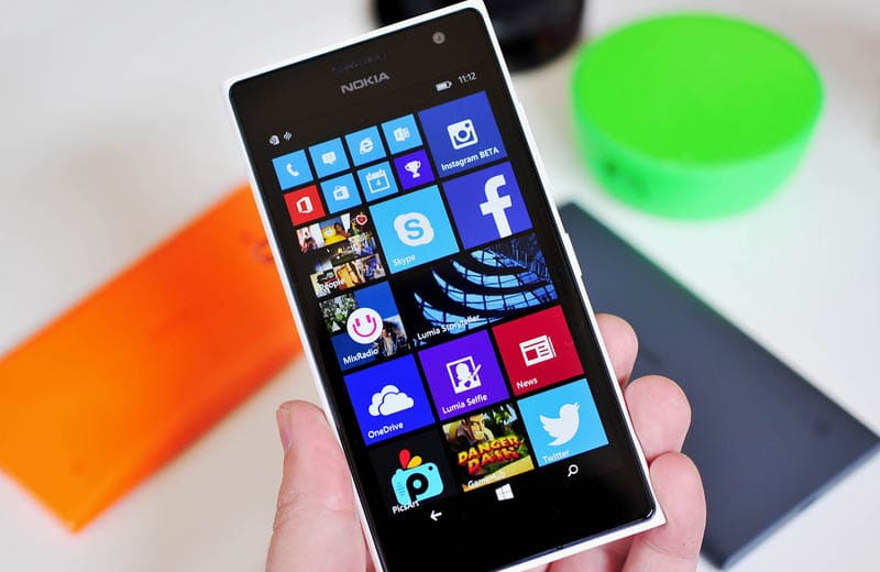 Nokia Lumia 730 – Đẹp lung linh, giá mềm hoàn hảo