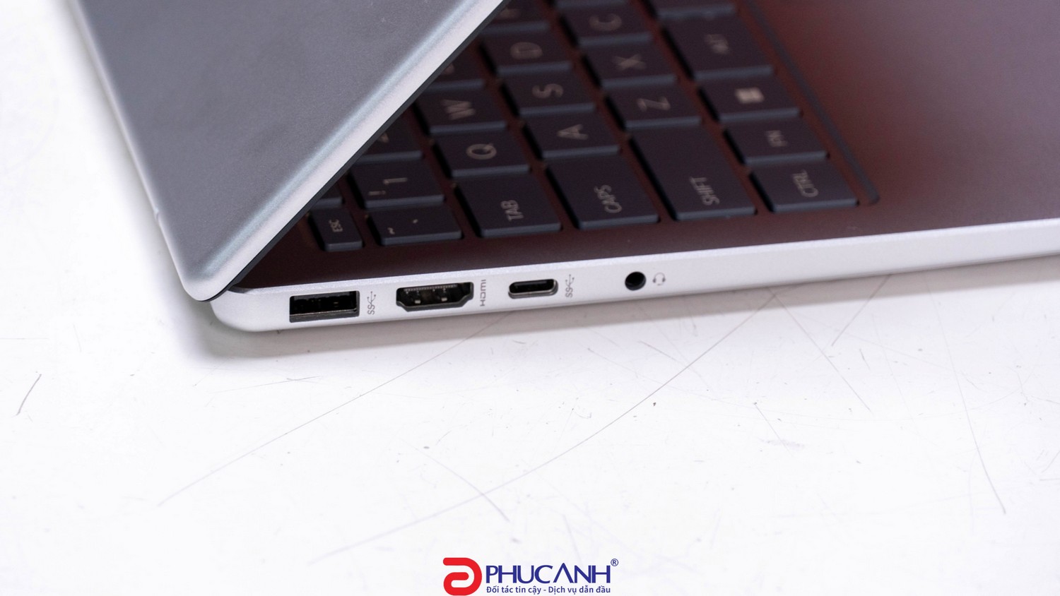 Review laptop HP 14 ep1179TU C89ZSPA