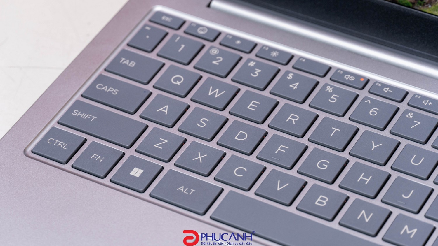 Review laptop HP 14 ep1179TU C89ZSPA